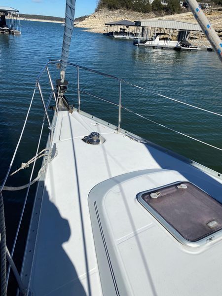 2005 Beneteau 373