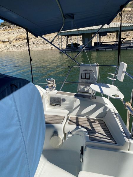 2005 Beneteau 373