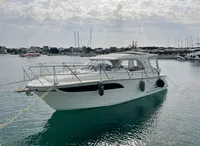 2019 Marex 310 Sun Cruiser