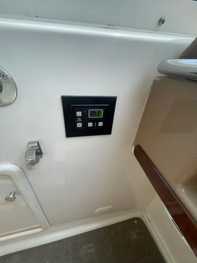  Yacht Photos Pics Control panel on 2000 Carver 506 Motor Yacht interior.