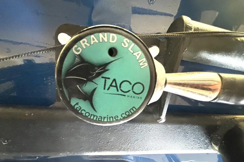  Yacht Photos Pics TACO Marine Grand Slam handle on 2019 Wellcraft 302 Fisherman boat.