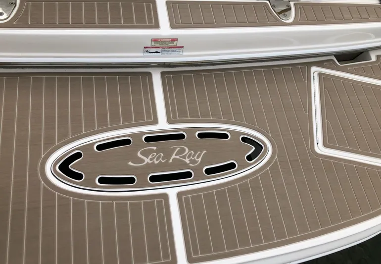 Summer State Yacht Photos Pics 