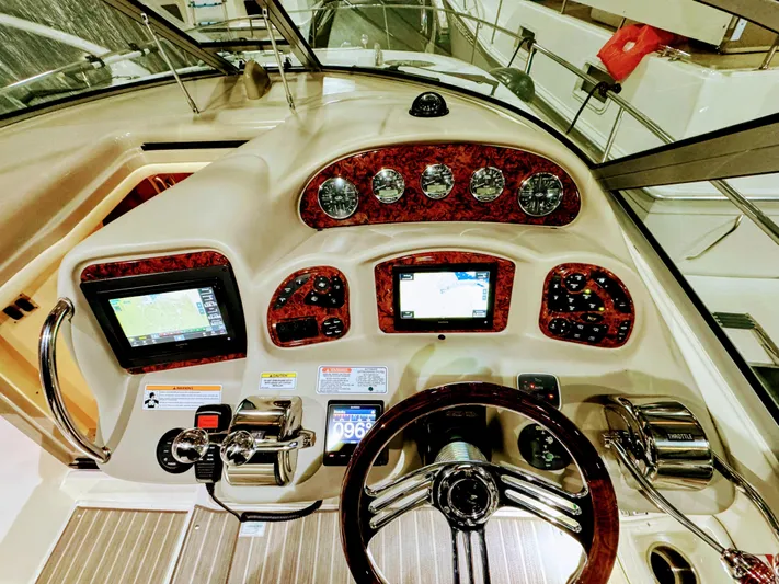 Summer State Yacht Photos Pics 