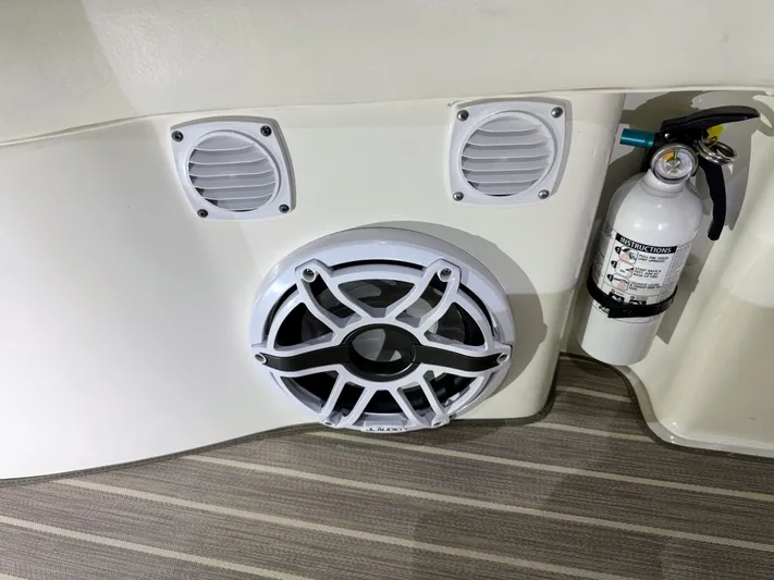 Summer State Yacht Photos Pics 