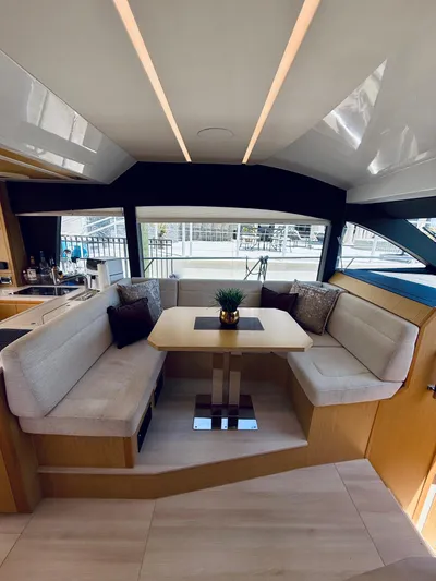La Vida Boca Yacht Photos Pics Luxurious 2019 Sealine F430 yacht interior with elegant dining area and modern design.