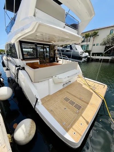 La Vida Boca Yacht Photos Pics 2019 Sealine F430 yacht docked, featuring spacious deck and modern design.