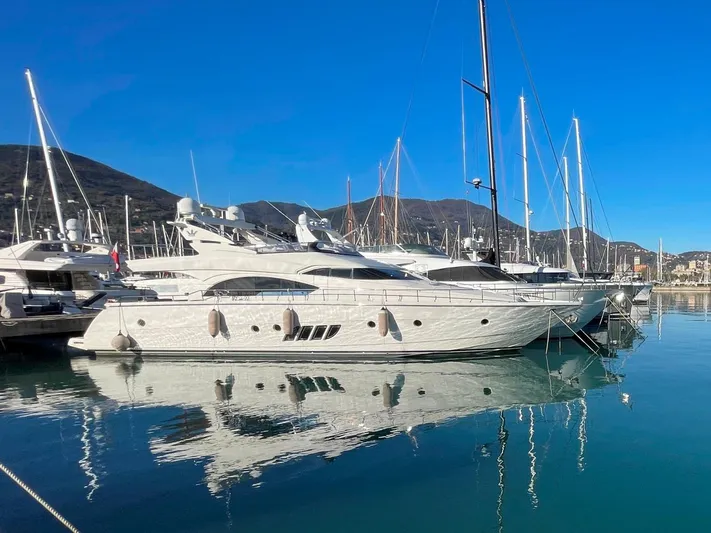  Yacht Photos Pics 