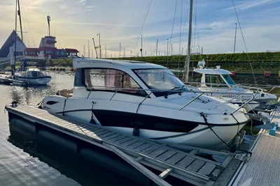 2017 Quicksilver Activ 755 Weekend