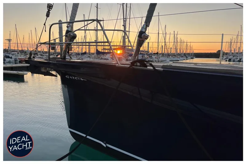 Mary Blue 3 Yacht Photos Pics 65ft Garcia Aluminium Centerboard yacht at sunset in marina, 2008 model.