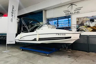 2018 Beneteau Flyer 5.5 Sundeck