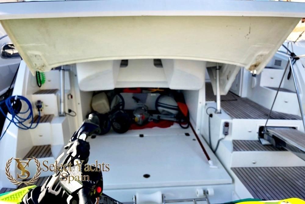 2010 Beneteau 42 
