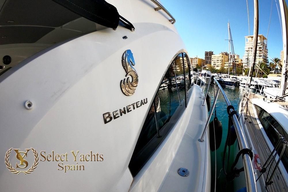 2010 Beneteau 42 