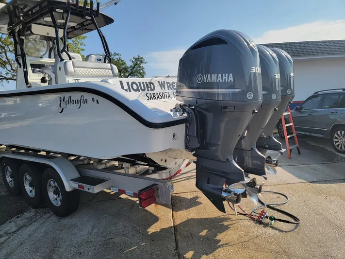 Liquid Wrench Yacht Photos Pics 