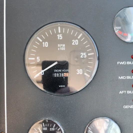 Majik Act III Yacht Photos Pics 