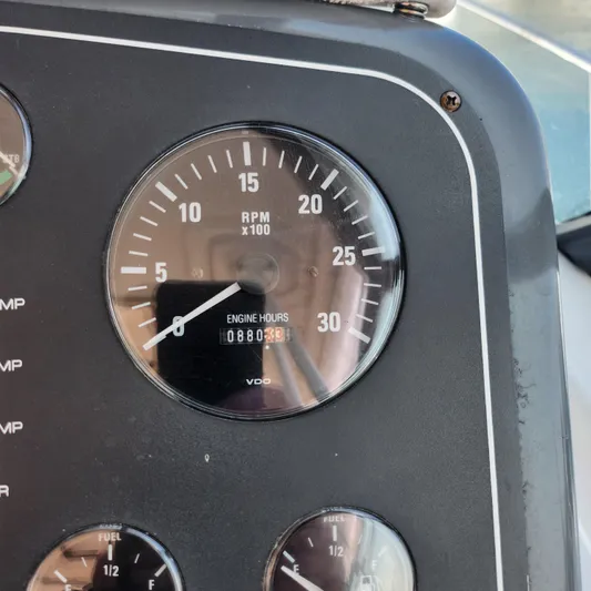 Majik Act III Yacht Photos Pics 