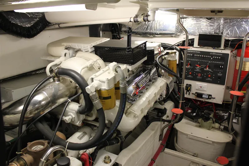 Majik Act III Yacht Photos Pics 