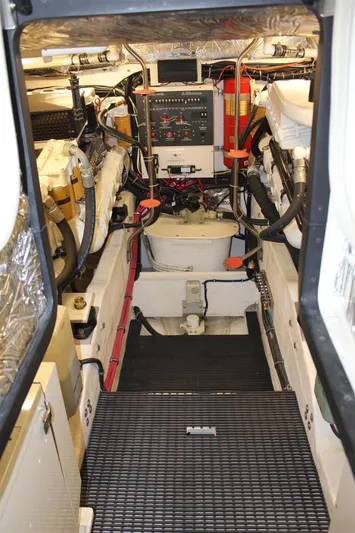 Majik Act III Yacht Photos Pics 