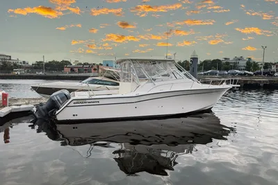 2004 Grady-White Express 330
