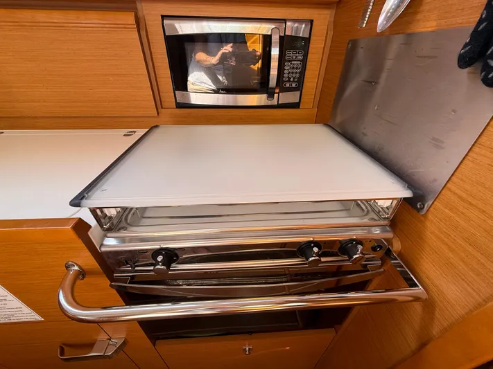 Ma Bro Yacht Photos Pics 