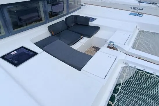 Costabella Yacht Photos Pics Costabella - Foredeck View (1)