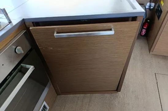 Costabella Yacht Photos Pics Costabella - Dishwasher View (1)