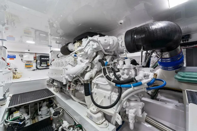 Hammerheads Yacht Photos Pics 2021 Viking 54 Convertible HAMMERHEADS Engine Room