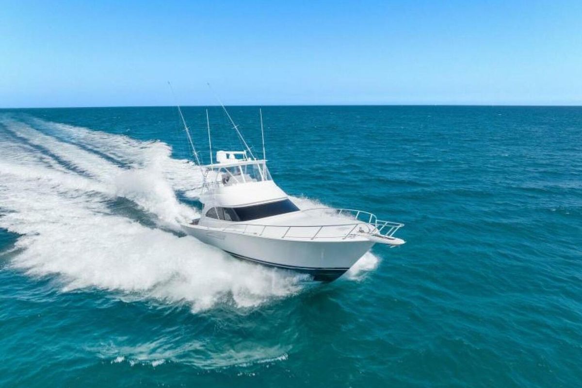 2021 Viking 54 
