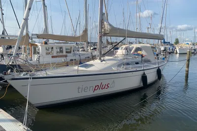 1990 Dehler 37 CWS