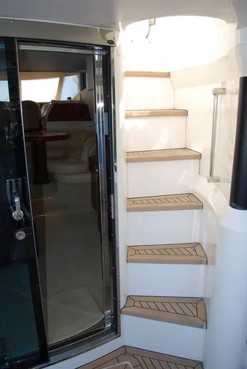 No Name Yacht Photos Pics Staircase on 2000 Fairline Squadron yacht, leading to upper deck.