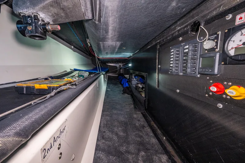 Manifest Yacht Photos Pics 