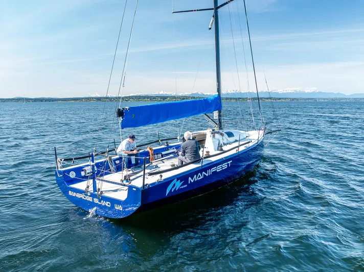 Manifest Yacht Photos Pics Sailing yacht "Manifest" on water, Offshore Racing Van Munster Boats Fred Barrett 35, 2016 model.