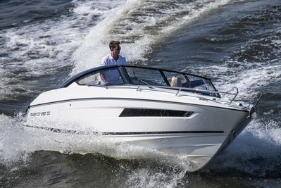 2022 Parker Poland 690 Day Cruiser