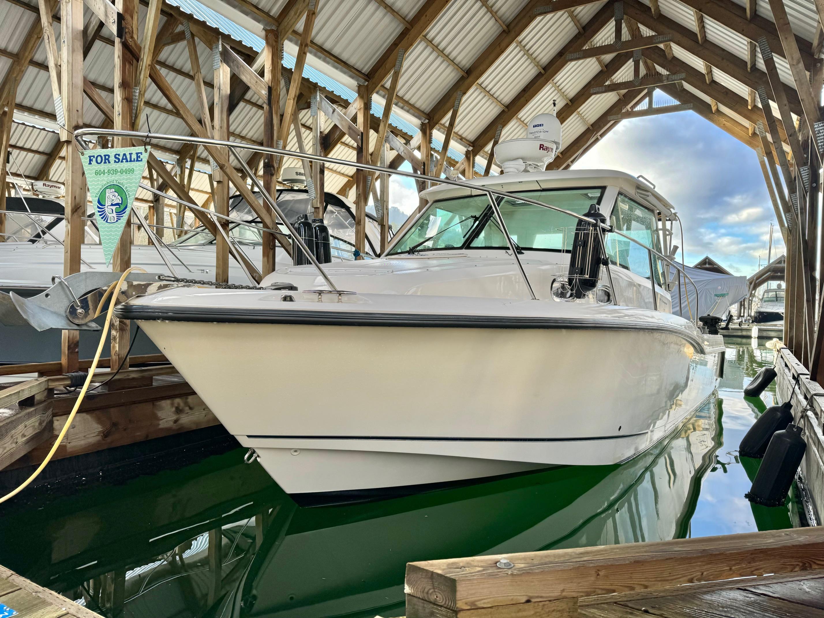 2015 Boston Whaler 315 Conquest Pilothouse Pilothouse for sale YachtWorld