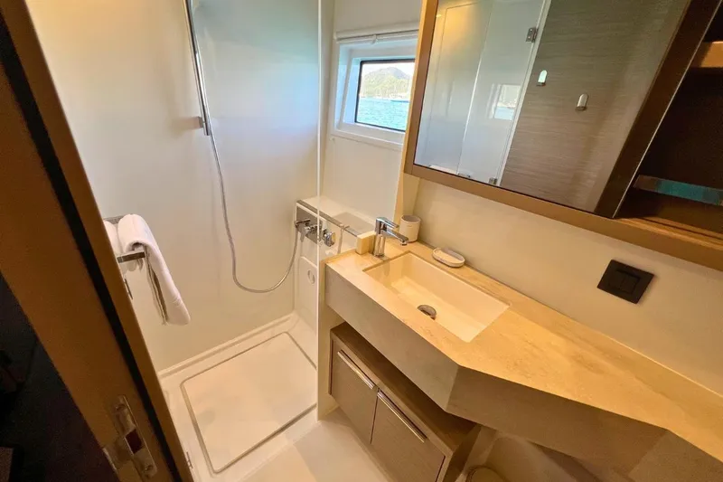 Epicure Yacht Photos Pics LAGOON 46 DE 2023