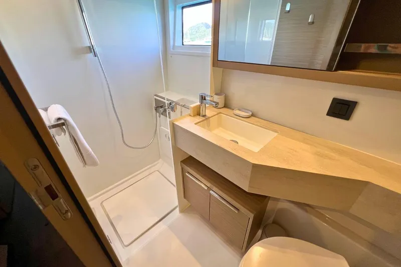 Epicure Yacht Photos Pics LAGOON 46 DE 2023