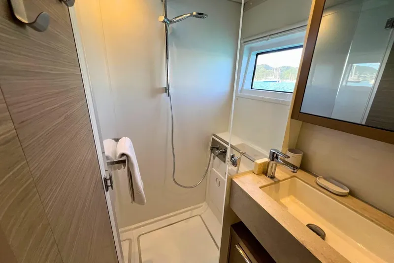 Epicure Yacht Photos Pics LAGOON 46 DE 2023