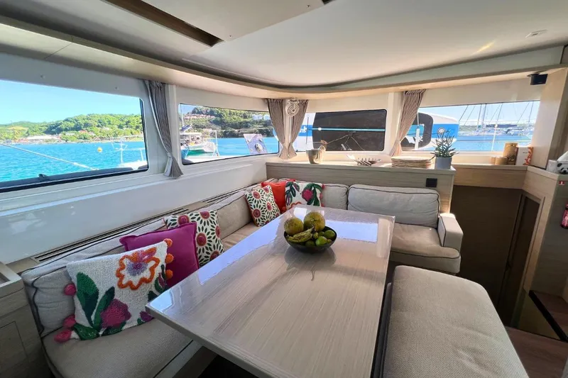 Epicure Yacht Photos Pics LAGOON 46 DE 2023