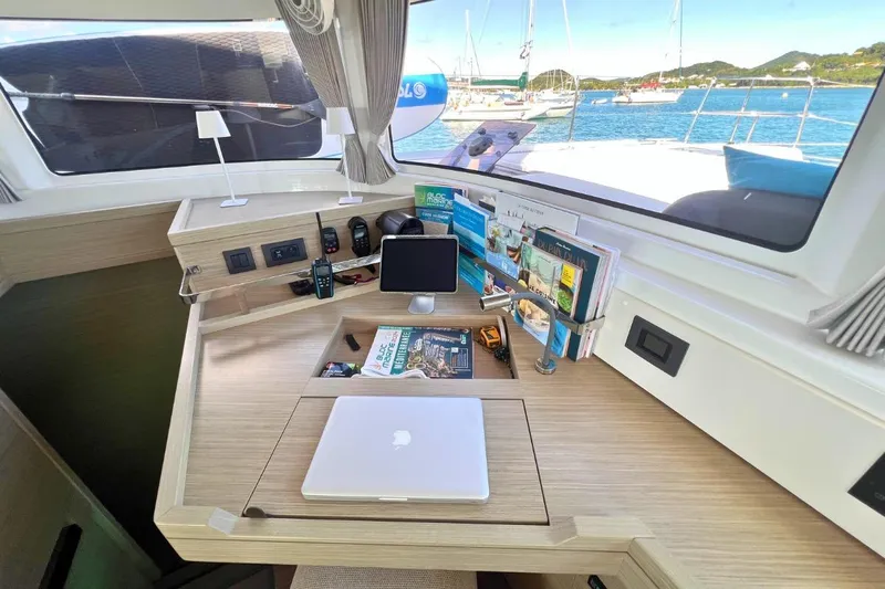 Epicure Yacht Photos Pics LAGOON 46 DE 2023