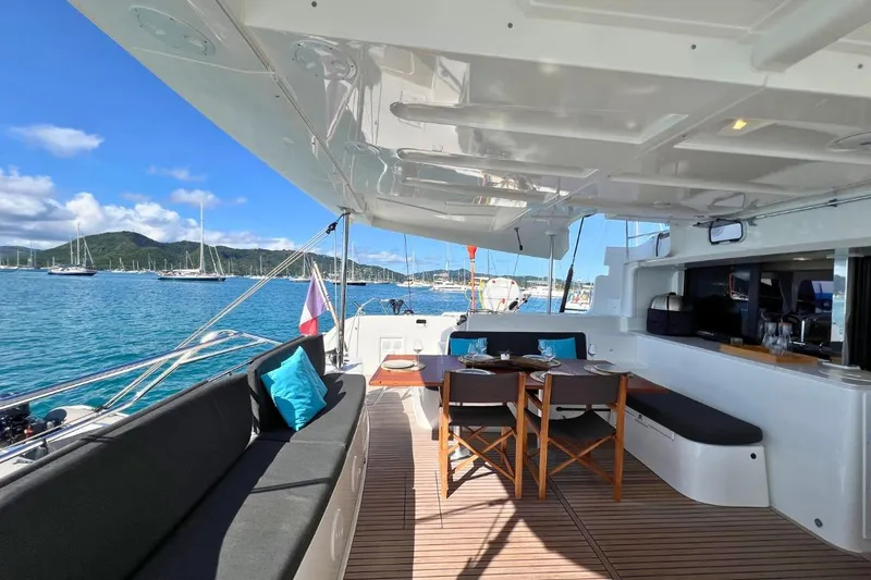 Epicure Yacht Photos Pics LAGOON 46 DE 2023