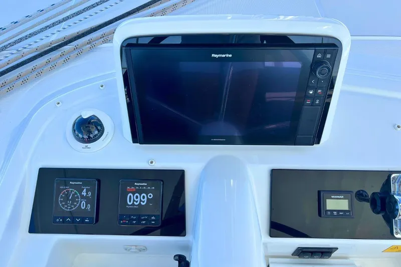 Epicure Yacht Photos Pics LAGOON 46 DE 2023