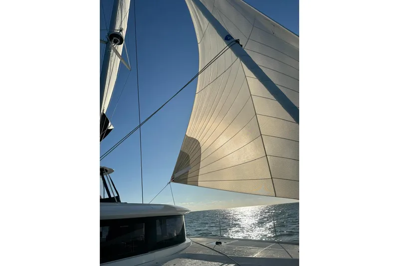 Epicure Yacht Photos Pics LAGOON 46 DE 2023