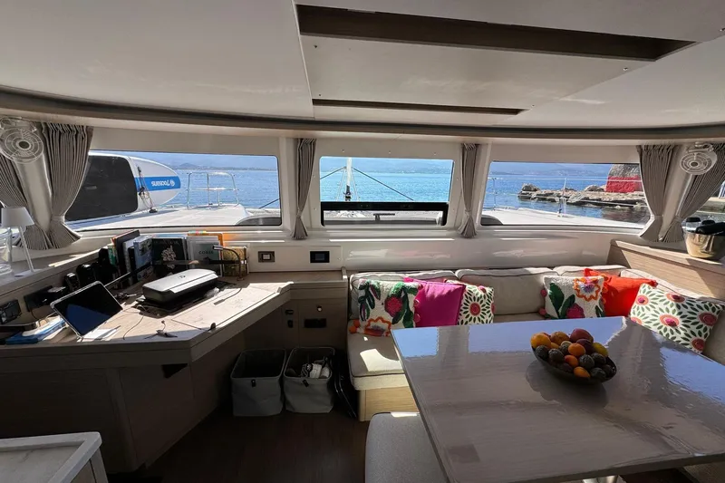 Epicure Yacht Photos Pics LAGOON 46 DE 2023