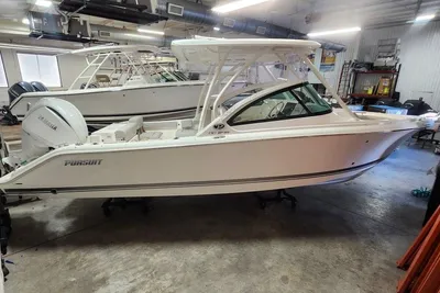 Pursuit DC 246 Dual Console