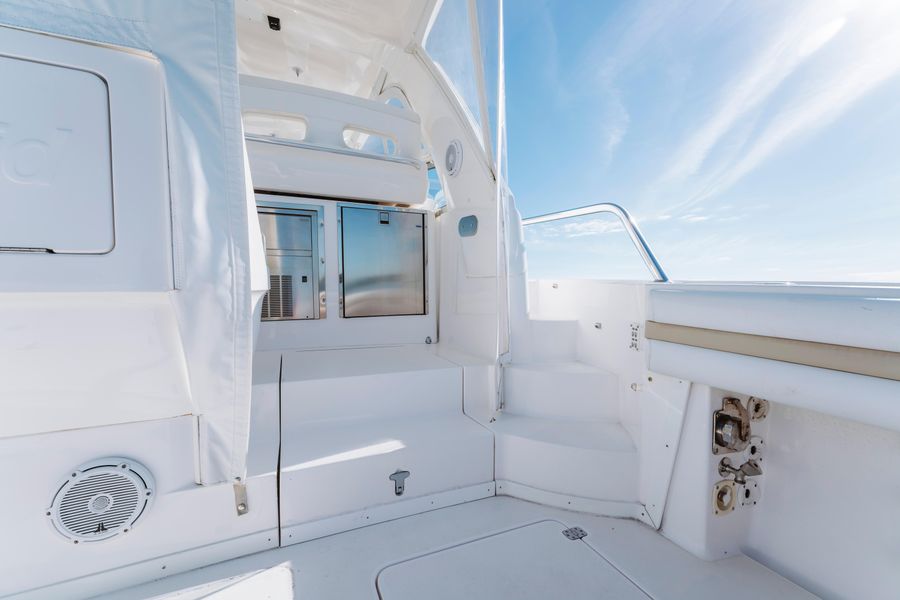 2014 Intrepid 475 Sport Yacht