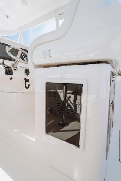 2014 Intrepid 475 Sport Yacht