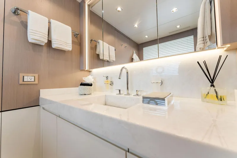 Lady K Yacht Photos Pics 