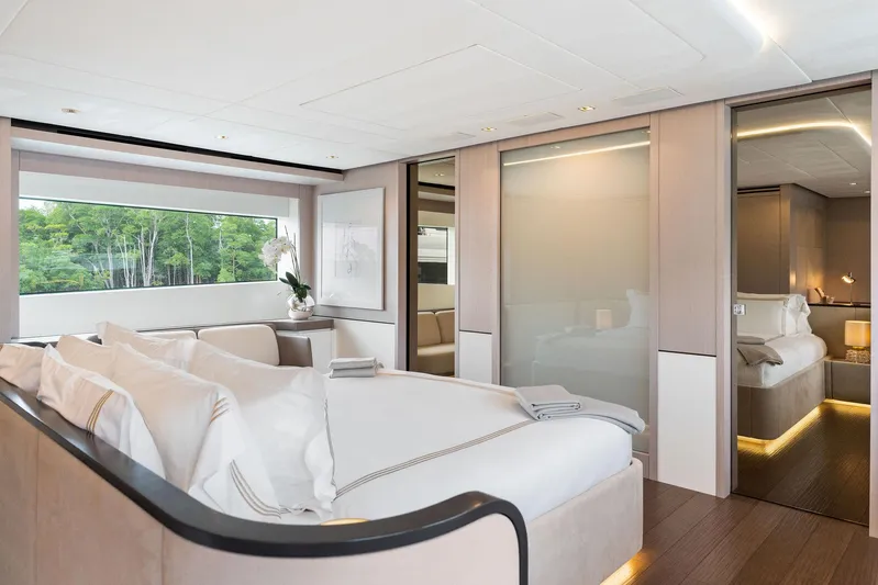 Lady K Yacht Photos Pics 