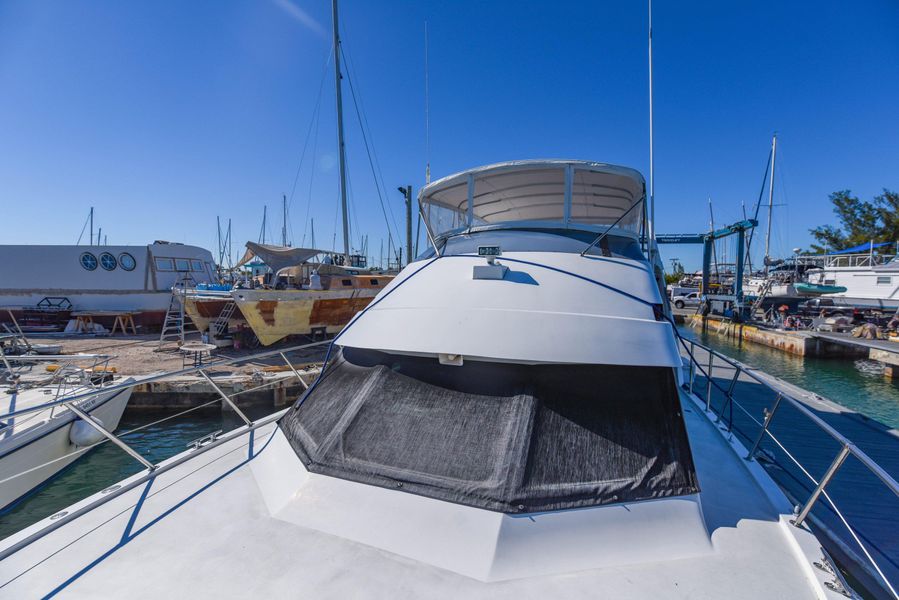 1991 Hatteras Motor Yacht