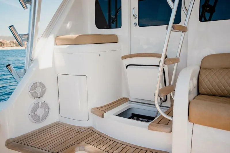 C Student Yacht Photos Pics 