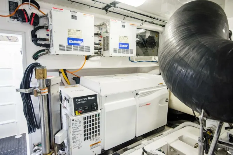 C Student Yacht Photos Pics 